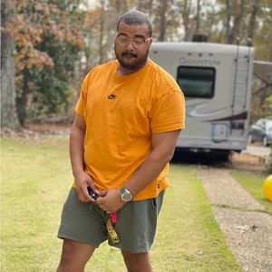 Meet your Posher, Justin